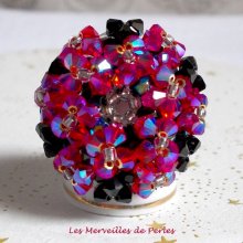 Elegance ring with facets and spinning tops in Swarovski crystal